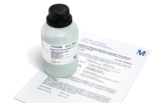 Iron (III) Chloride Hexahydrate EMSURE® ACS,Reag. Ph Eur -  250 gr         M-103943.0250. ürün görseli